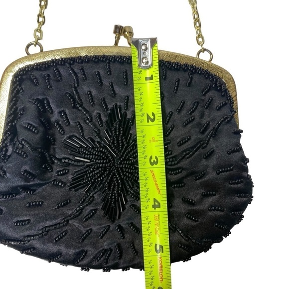 REGAL Small Black Beaded clutch VINTAGE gold frame chain strap made in Hong Kong - Picture 7 of 9